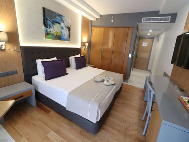 Deluxe Room, 1 Double Bed, Sea View