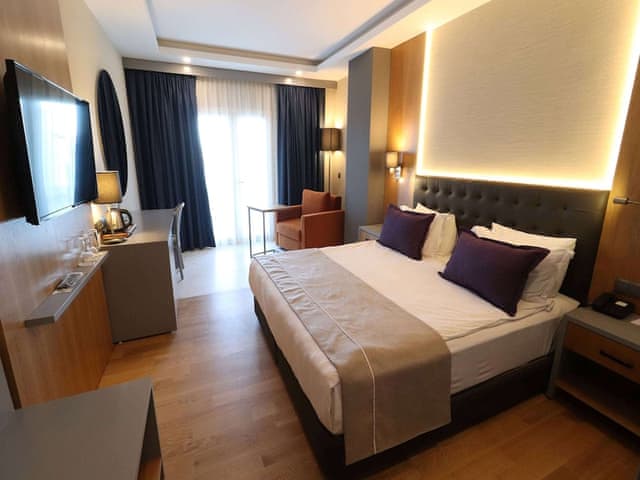 Deluxe Room, 1 Double Bed, Garden View