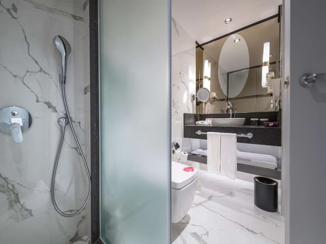 Kraliçe Aile Süiti