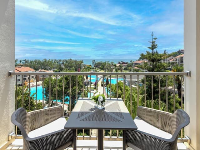 Delüks Oda Doğrudan Deniz Manzaralı