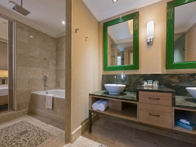 Deluxe Room, Garden View