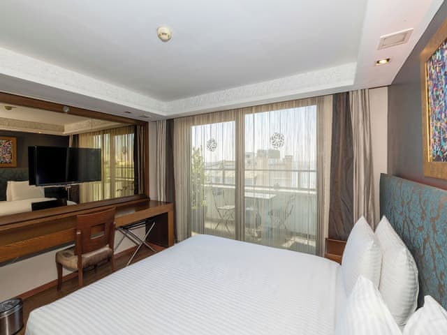 Executive Double Room, Balcony