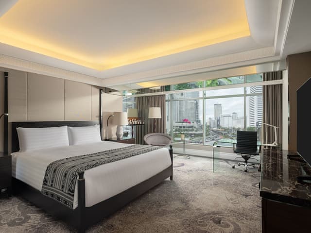 Deluxe Room (Deluxe King Bundaran HI View)