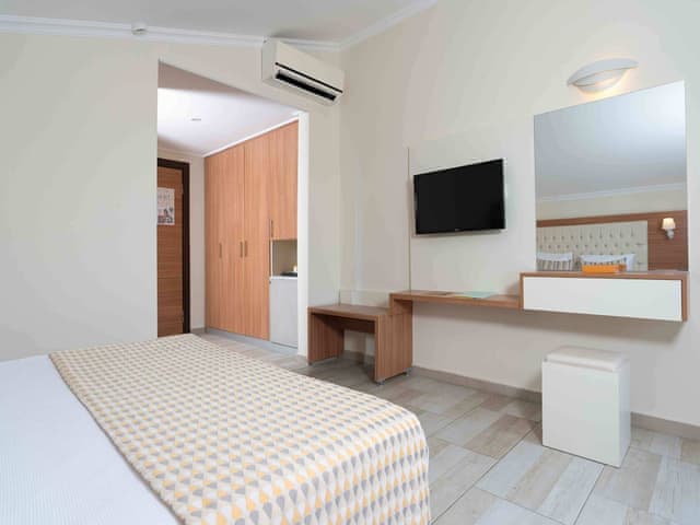 Standard Room With Jacuzzi