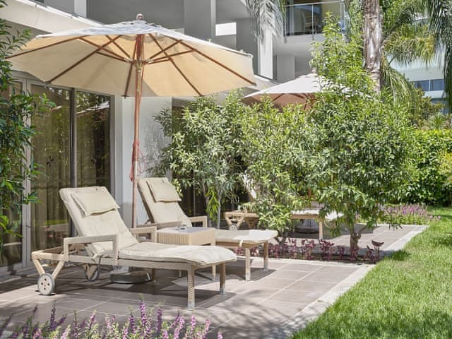 Classic Room, Partial Sea View