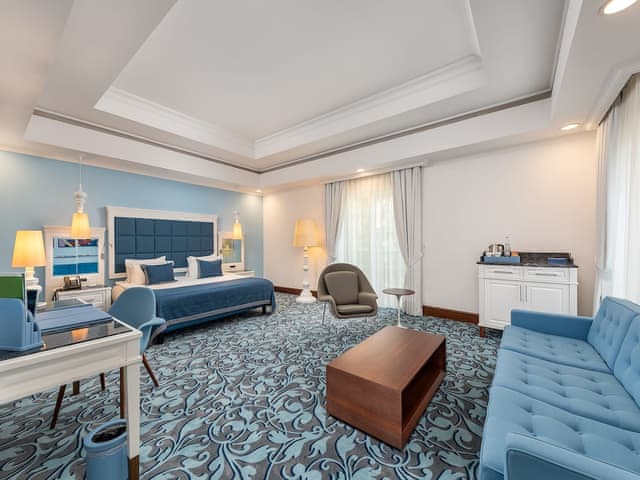 Azure Villa, 2 Bedrooms, Sea water pool