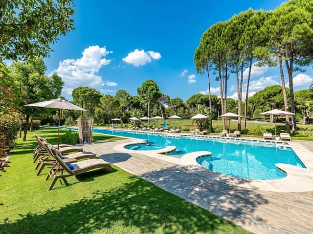 Azure Villa, 2 Bedrooms, Sea water pool