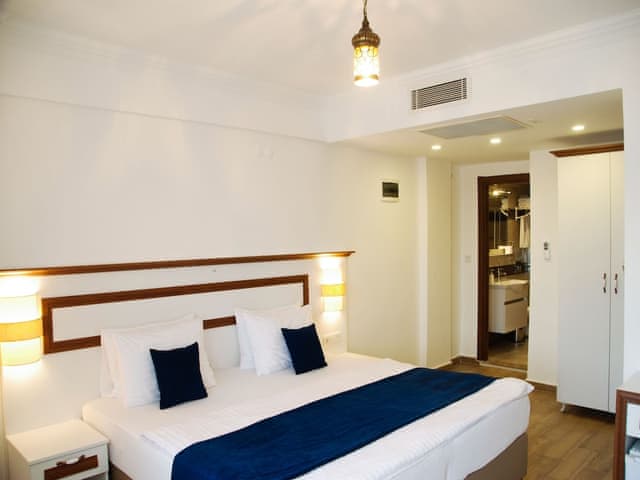 Standard Triple Room, 1 Bedroom, Non Smoking, Sea View