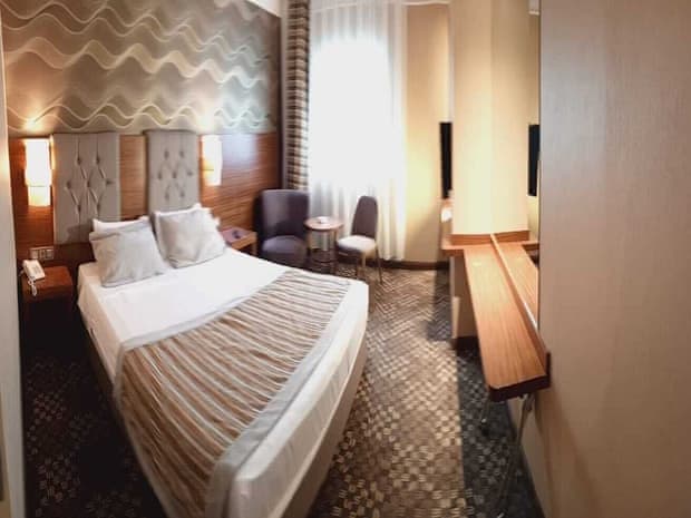 Standard Single Room, Smoking