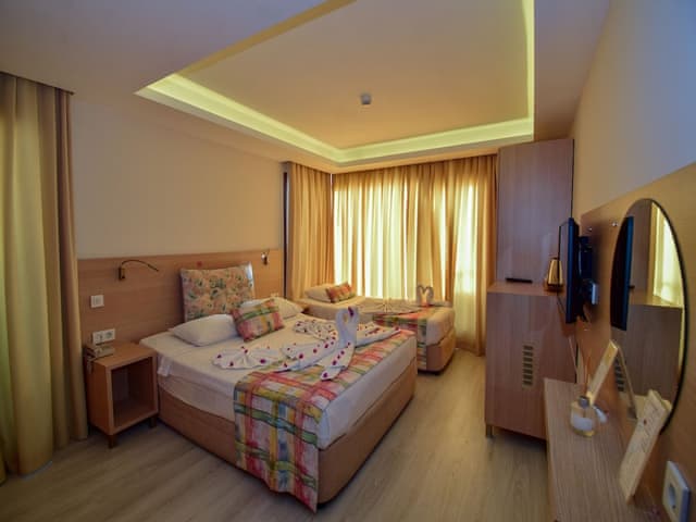 Triple Suite, Terrace