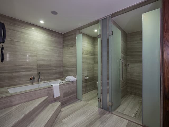 Suite, 1 King Bed, Non Smoking