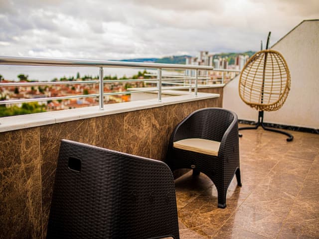 Comfort Room, 1 King Bed, Balcony, Sea View