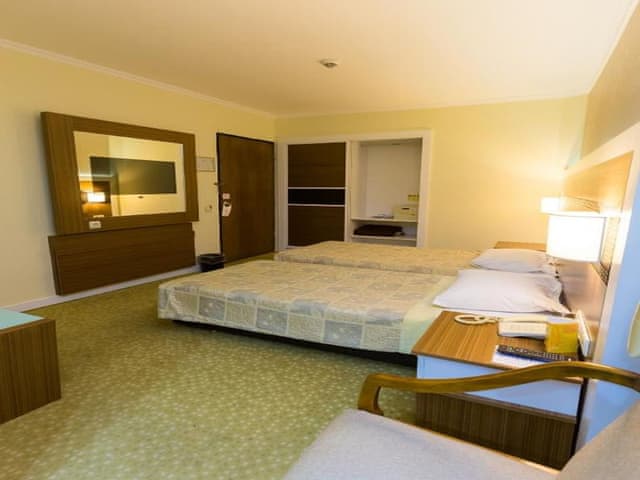 Economy Twin Room, Without View and Without Balcony