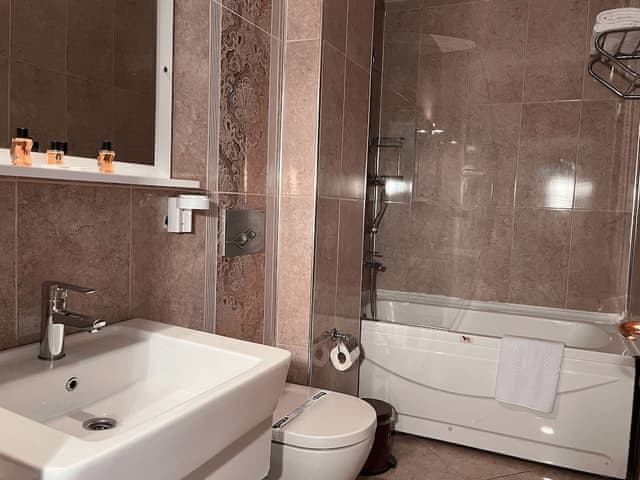 Delüks Çift Kişilik Oda