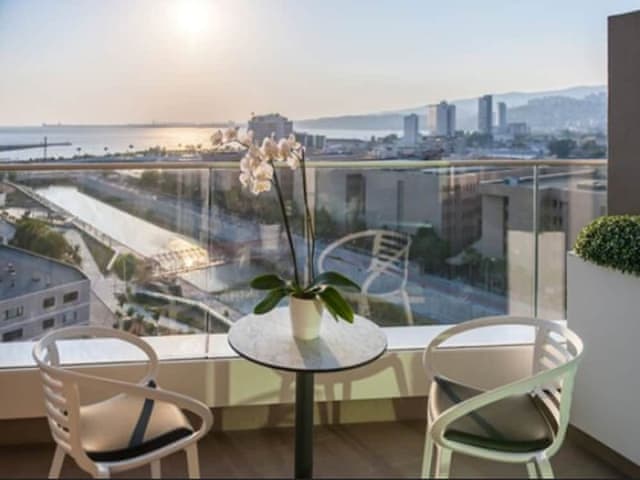 Room, 1 King Bed, Balcony, Sea View
