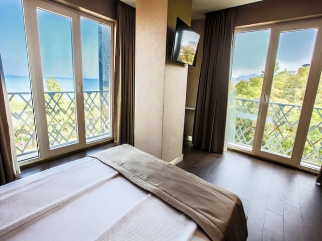 Delüks Çift Kişilik Oda