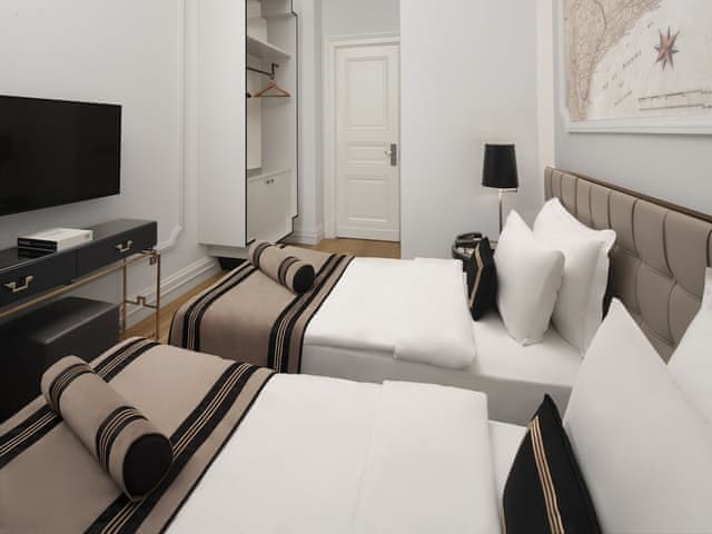 Standard Room No View Twin