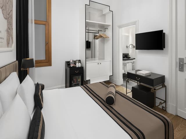 Connected Family Room