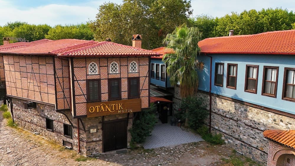 OTANTİK CLUB HOTEL & SPA