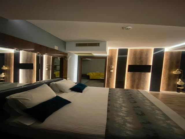 Delüks Çift Kişilik Oda