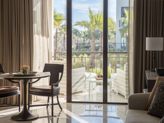 Deluxe Room, 2 Double Beds, Garden View