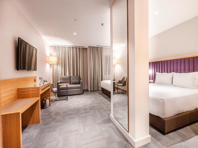 Junior Room, Multiple Beds