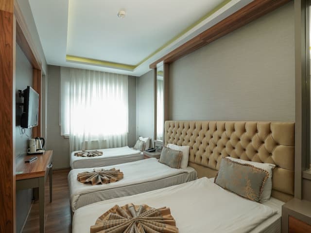 Standart Üç Kişilik Oda