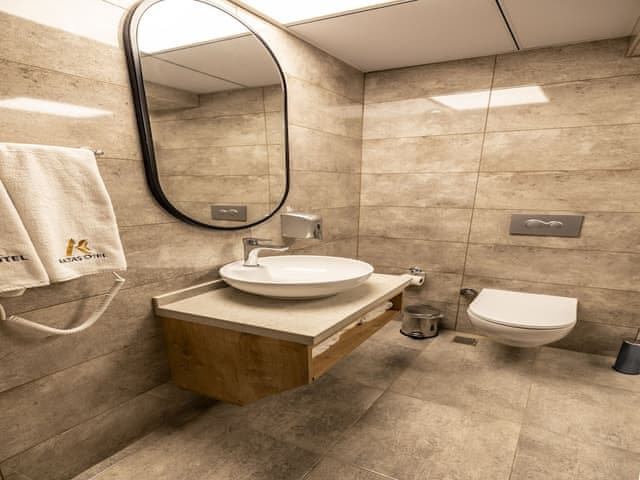 Standart Üç Kişilik Oda