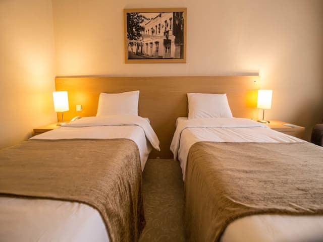 Çift Kişilik veya İki Yataklı Oda