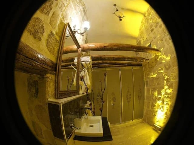 Honeymoon Studio Suite