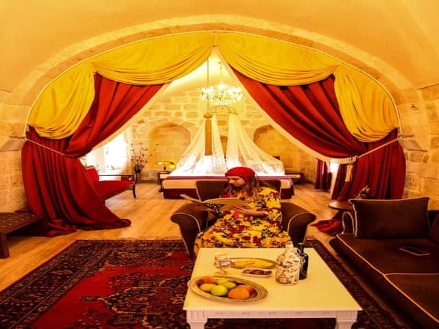 Honeymoon Studio Suite