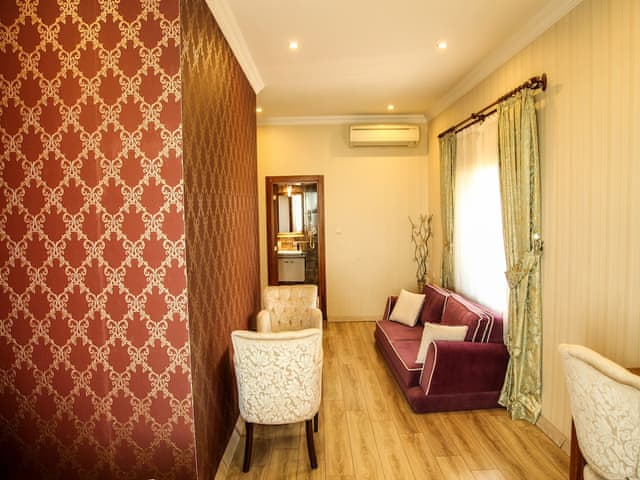 Executive Üç Kişilik Oda