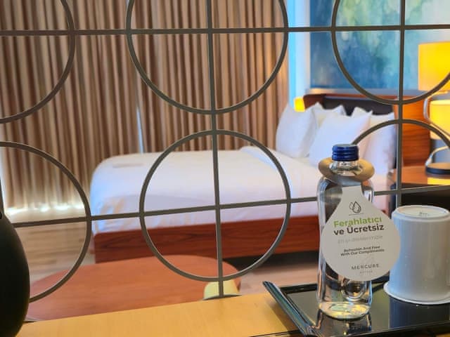 Deluxe Room, 1 King Bed