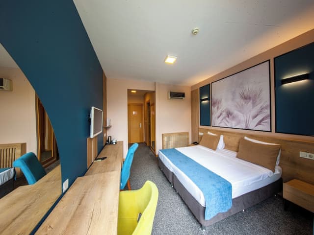 Standard Room, Pool view