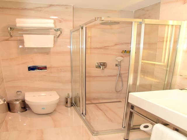 Delüks Çift Kişilik Oda