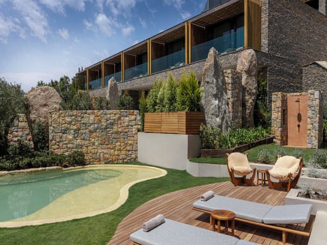 Maki Villa 2 Bedroom Partly Sea View