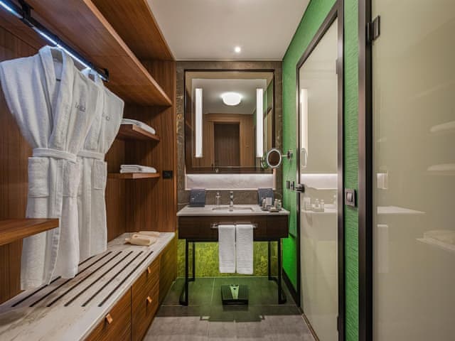 Family Corner Terrace Suite Sea View