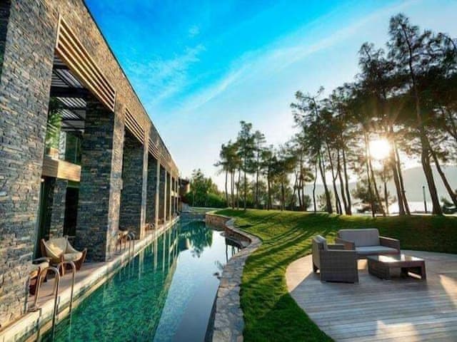 Indigo Laguna Clubber Room Adults Only