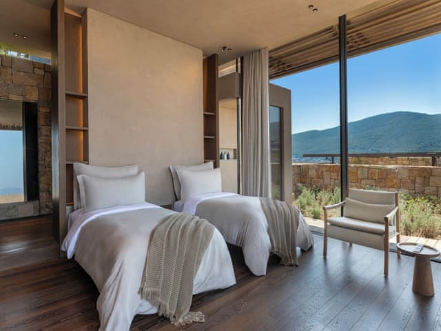 Sunset Presidential Villa 5 Bedrooms