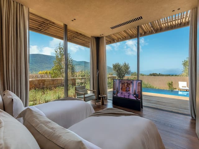 Sunset Presidential Villa 5 Bedrooms