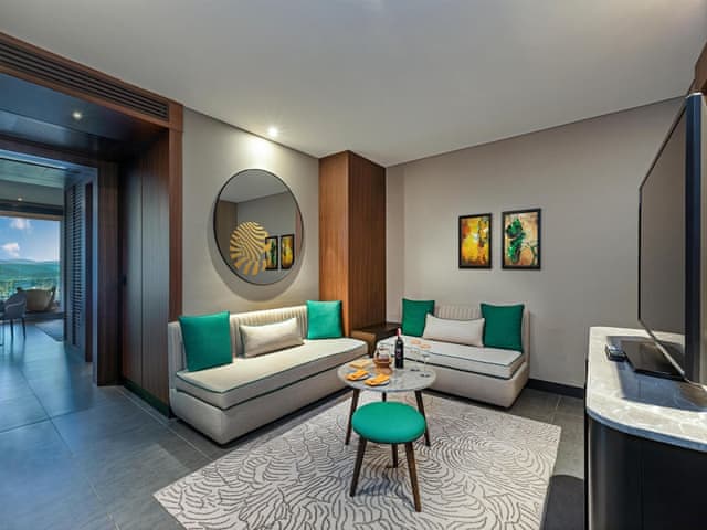 Family Corner Terrace Suite Sea View