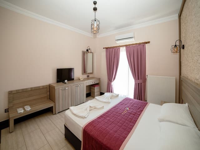 Standard Double Room, Balcony, Garden View