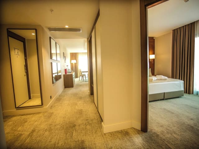 Suite, 1 King Bed, Non Smoking