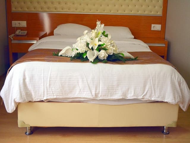 Delüks Tek Kişilik Oda