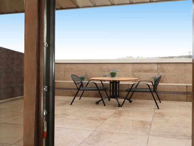 Deluxe Room, Balcony