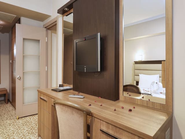 Deluxe Suite, Kitchen