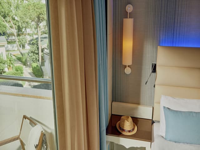 Suite Classic Main Building for Family