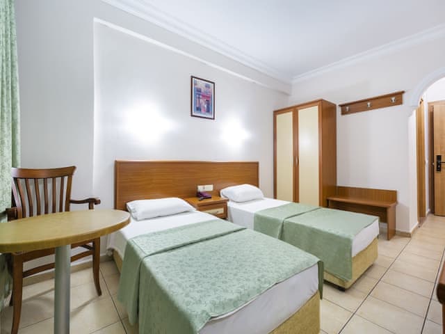 Standart Çift Kişilik Oda