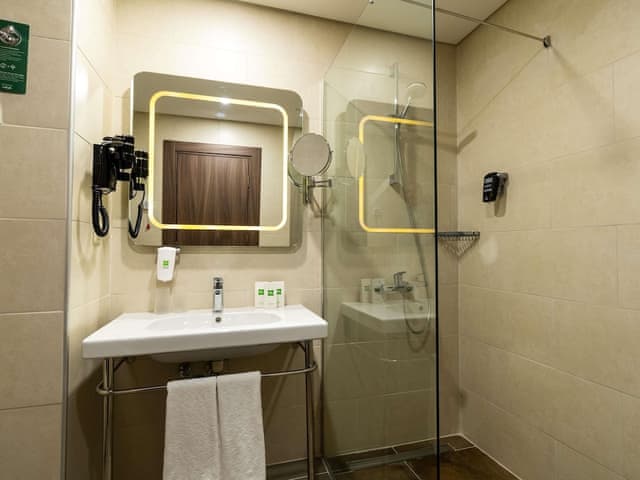 Room, Multiple Beds, Connecting Rooms