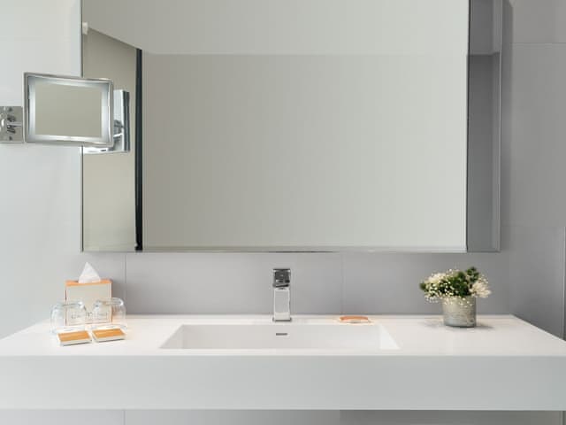 Room, 1 King Bed, City View